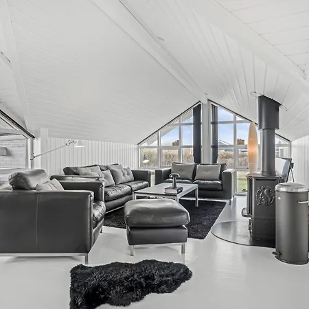 Lovely Close To Sondervig Town And The North Sea *
